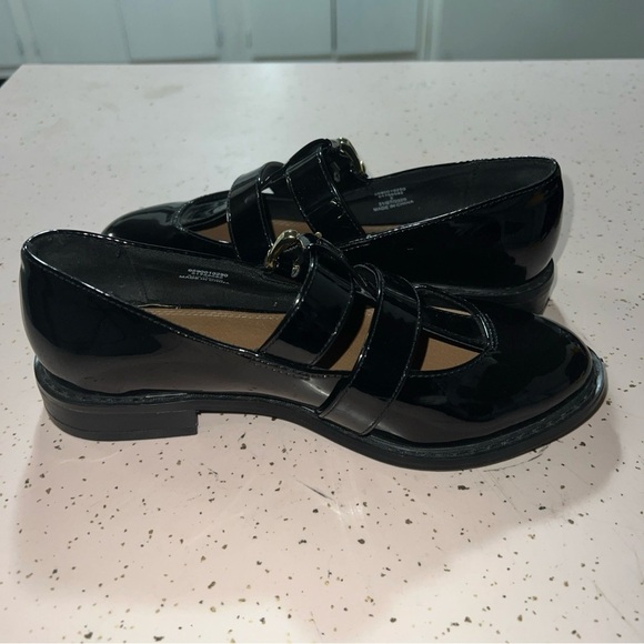 Wide Fit Meadow Mary Jane Flat Shoes Women’s Size 2 - Picture 8 of 11